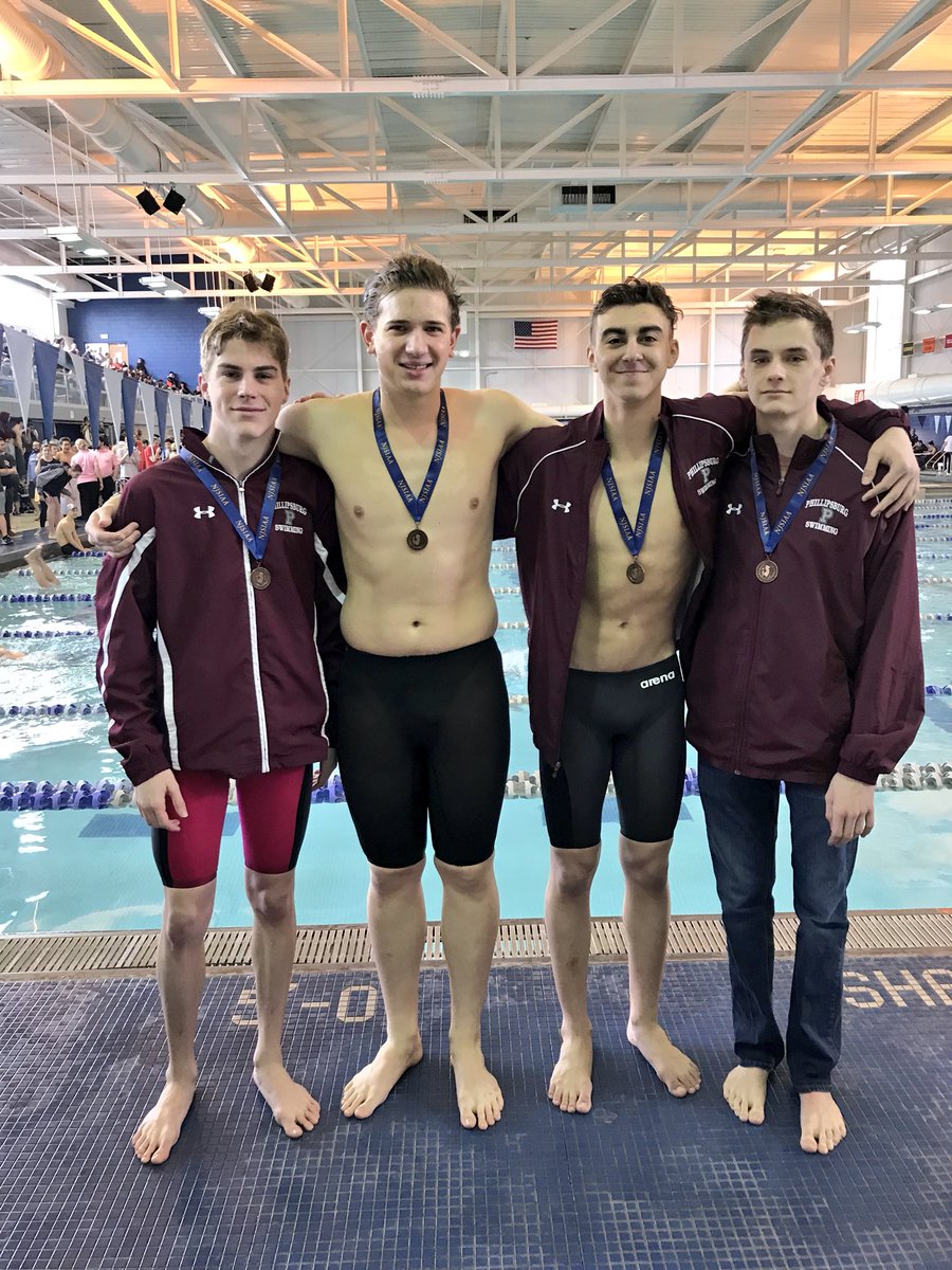 Congratulations to the boys 200 Medley Relay who placed 15th at States today!🏅
(From left to right) Kaizen Frith (butterfly), Owen Thomas (backstroke), Brendan Vieira (freestyle) &amp; Kyle Tusa (breaststroke).