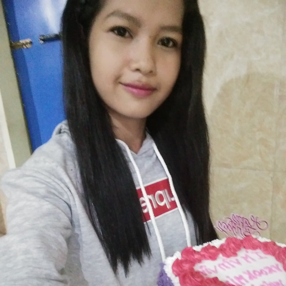 SreyVin3's tweet photo. Happy Birthday to me ❤🎂🎁🎈🎉🎊
I'M Vîn Vîn 
VkookMin 
Wife's https://t.co/eIzkWW3bRD