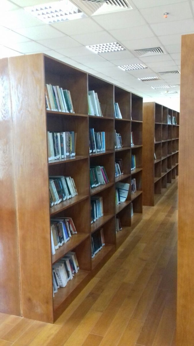 jazanlibrary's tweet photo. مكتبة جازان العامة تعاود المسير في ركب
العلم والثقافة والأدب.
وترحب بزوارها الكرام في مقرها الجديد

📌جازان، طريق الملك عبدالعزيز
https://t.co/VMzUzN65oo https://t.co/Q3BbPprwLC