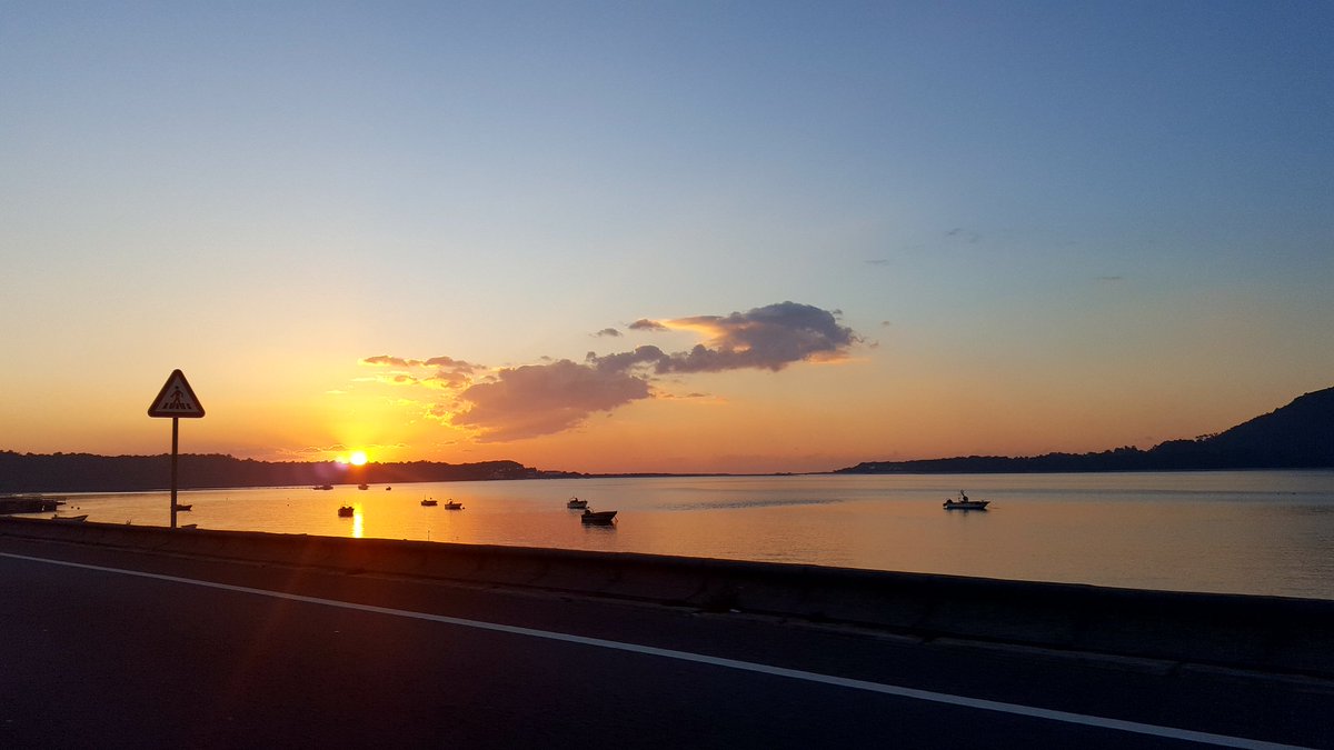 mayte4's tweet photo. When you leave a beautiful place, you carry it with you wherever you go... A.S. #portugal #sunset #my #photography #nofilter #magical #nightride π #passion #hadtopullover π π·π² #enjoythelittlethings #missyou #thinkingofyou #lifeisagift https://t.co/oed3oLHlLy