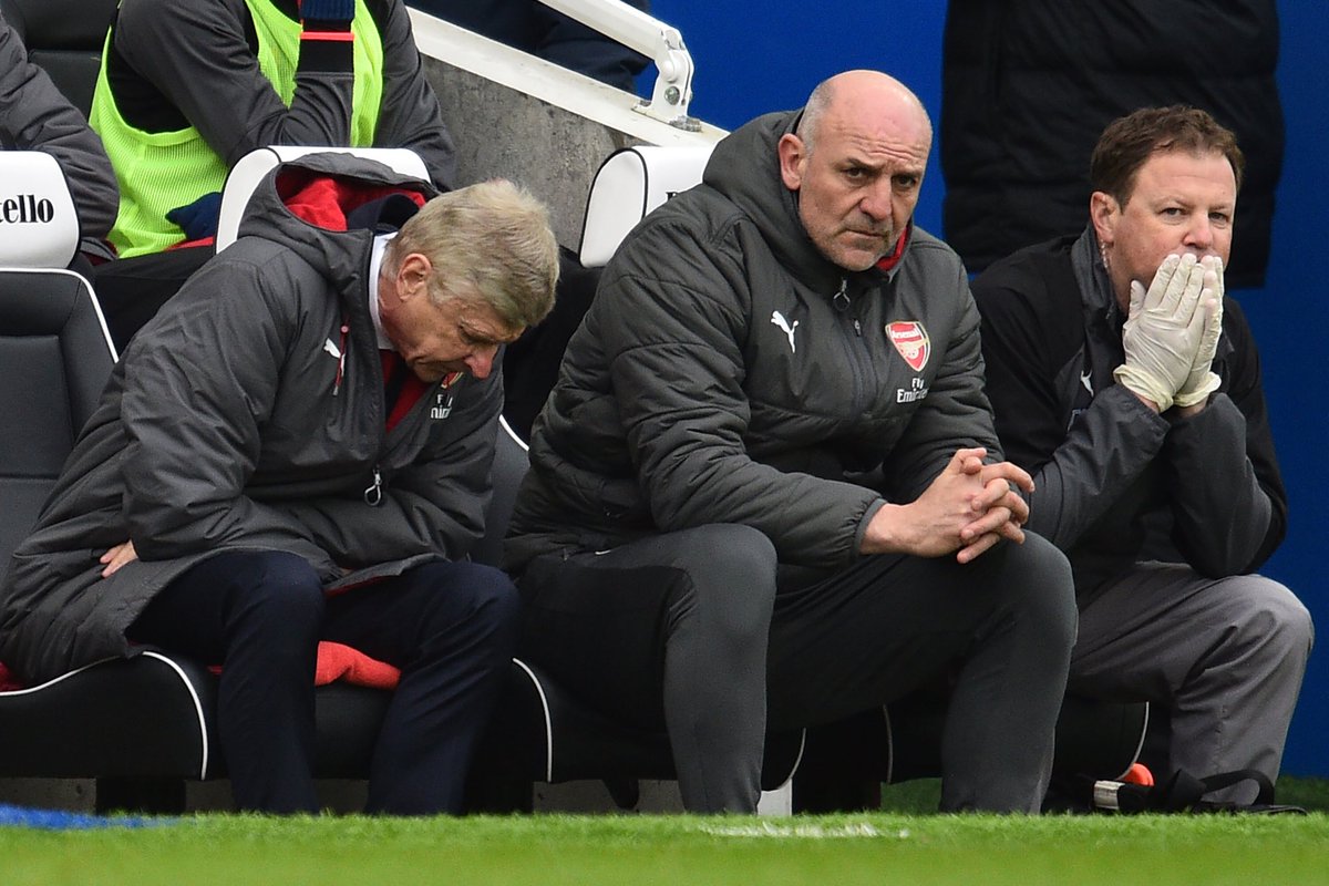 ifhc77's tweet photo. @Arsenal #BHAvARS we wonder why @Arsenal shows no intensity? 🤔                    this image says it all!!! 😶 #itstimeforachange https://t.co/BxSMBLZKmQ