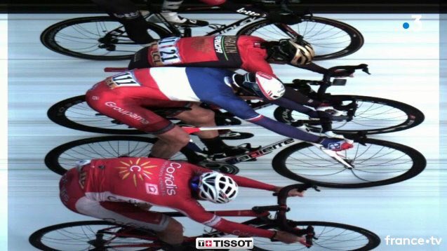 Roussemarion's tweet photo. L’image de ce @ParisNice !! 
Victoire d’Arnaud Demare sur cette 1ere étape. https://t.co/qupqVwz5zJ