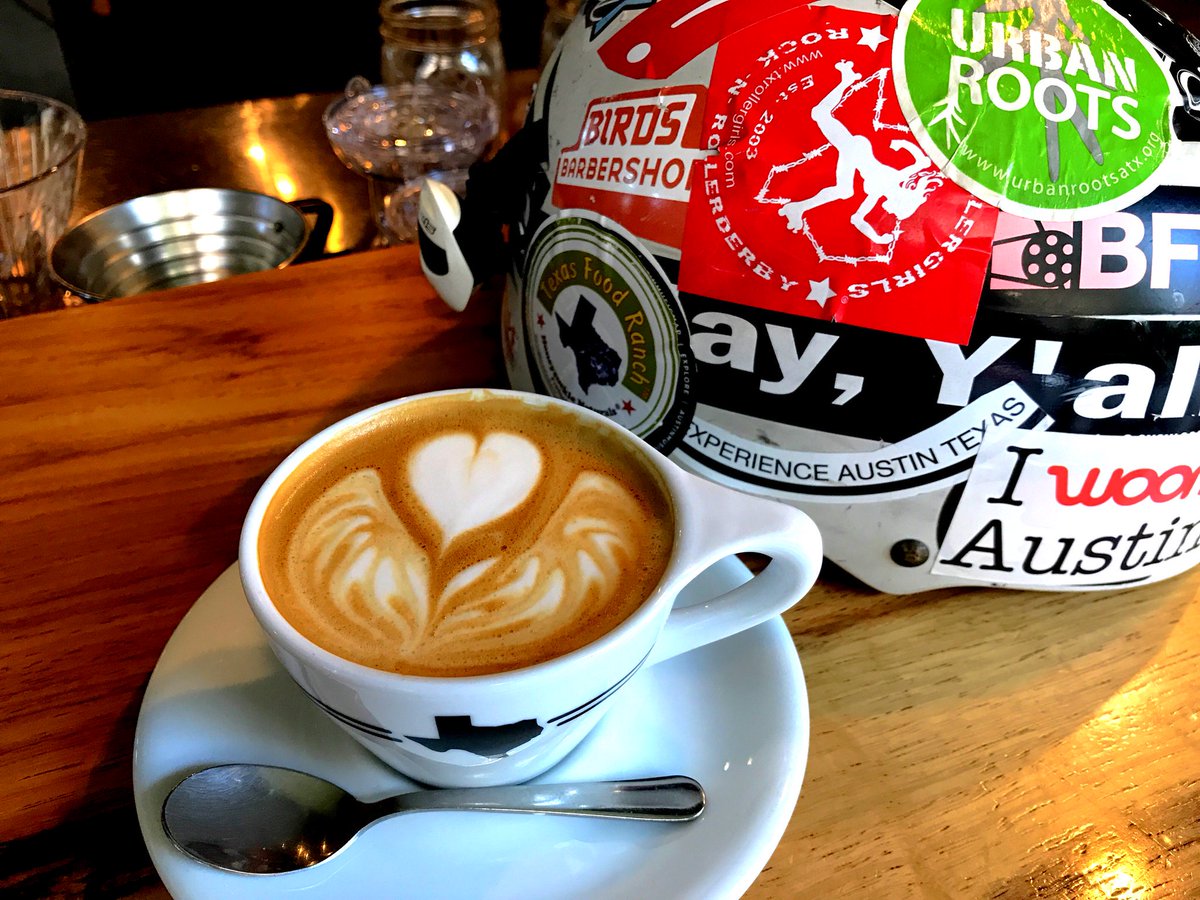 PikeWestComm's tweet photo. To have a good #cappuccino to properly start our #Sunday,  we just need to go across the street to @HoundstoothATX! Have you ever been here? #PikeWestCommerce #Breakfast 

📸: @HoundstoothATX https://t.co/t6KLi3cnJw