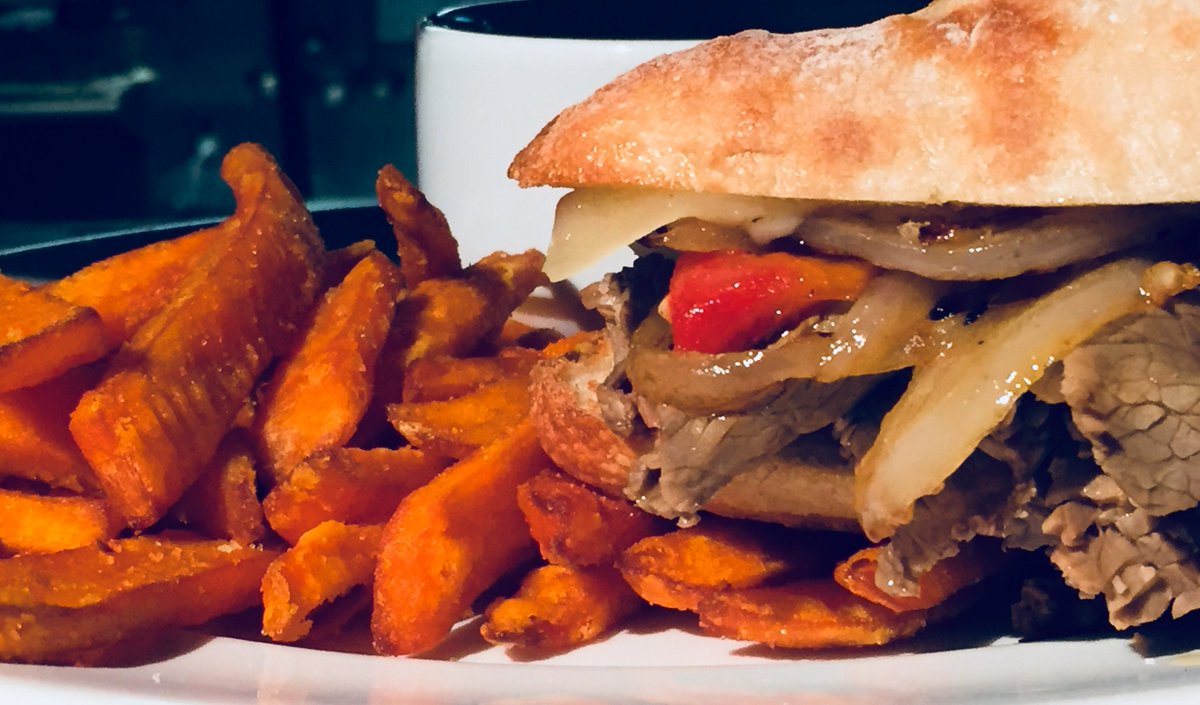 This sexy sandwich is just the right meal to get your Sunday Funday going, or to nurse your hangover, we don’t judge [Alberta Beef Dip- slow roasted seasoned Alberta Beef sliced thin and served on a fresh baguette, accompanied with fresh au jus for dipping]