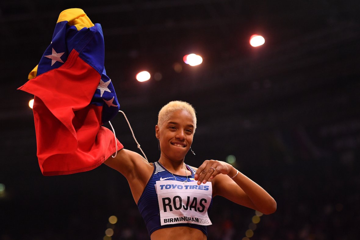 LUISABENITEZSUC's tweet photo. El deporte Venezolano esta de fiesta dos grandes Atletas Yulimar Rojas Medalla de Oro en Campeonato Mundial y Jose Bolivita Uzcategui se titula Campeon Mundial de la FIB Que Viva el Deporte Venezolano FELICITACIONES CAMPEONES 🇻🇪🇻🇪 https://t.co/5kP0BfR2HD