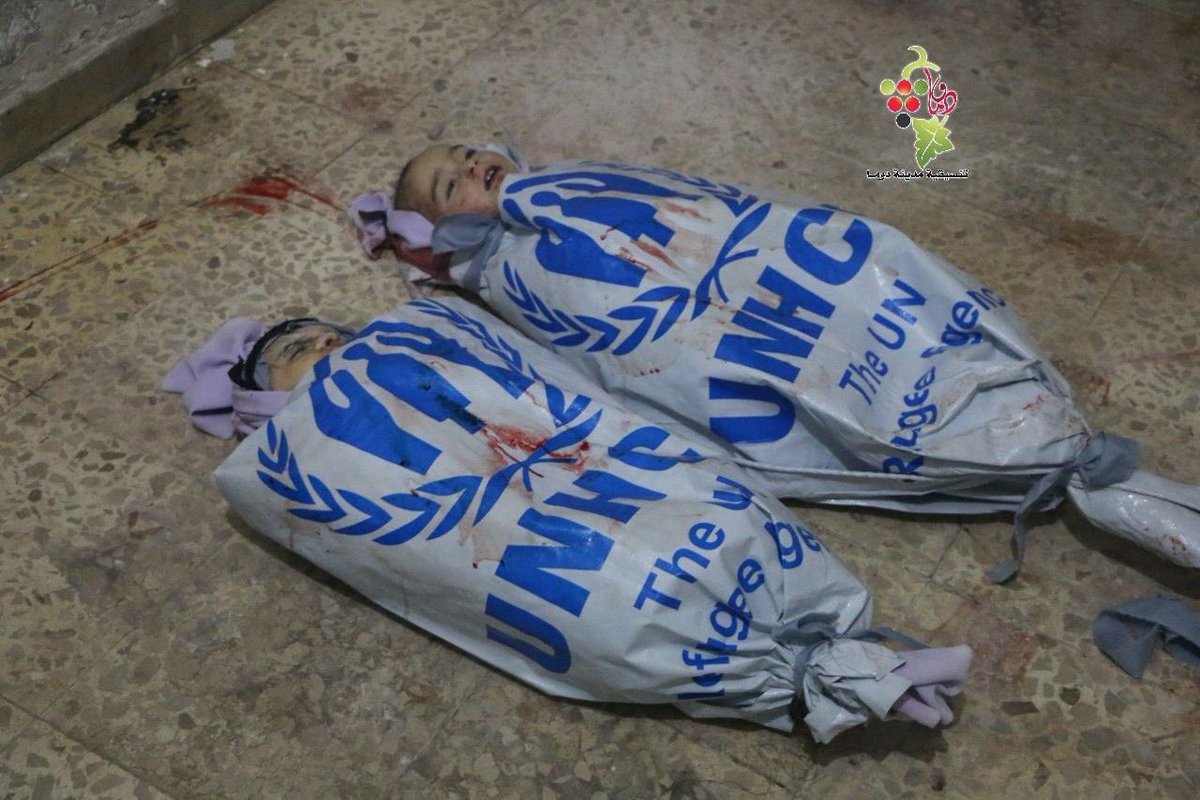After running out of nearly everything, They used sacks of UN from the very poor aids that entered ages ago during this very long siege 
#UN &amp; #UNSC Maybe you consider such thing much more than the lives you were partners in murdering them

#GhoutaGenocide
#GhoutaIsBleeding