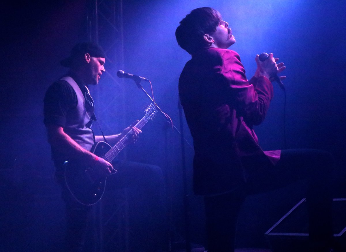 TheEndlessLine1's tweet photo. Awesome time last night! Huge shout out to @STUDIOSLIVE, @makeoutofficial and @iconforhire for letting us help put on a great show! https://t.co/LolQxLJQDa