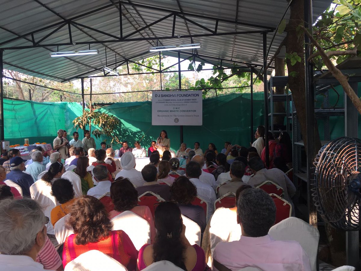 renu_hansraj's tweet photo. Inauguration of the first OWC plant at hands of M.P Hema maliniji @AmeetSatam @MCGMswm to tackle green waste within #forward69 #Mission2019 #zerowaste .thanks #Wilson pens#inner wheel @Rotary @mindtemple3 #SwachhBharat https://t.co/e0oEO3OAa4