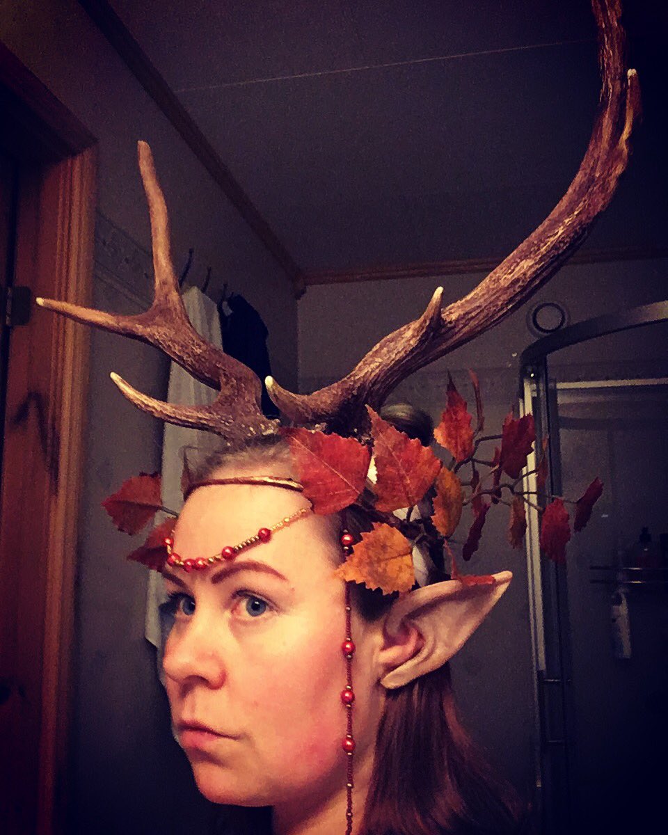 TonjeAngvik's tweet photo. Wip on my #keylethcosplay from season 1 of @CriticalRole ! Got my hands on some sweet antlers from Black Crane Creations! https://t.co/DPff5owGNF