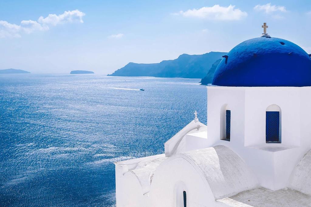 CameraTrickTips's tweet photo. Santorini, Greece 🇬🇷 https://t.co/gXCRAfqFqA