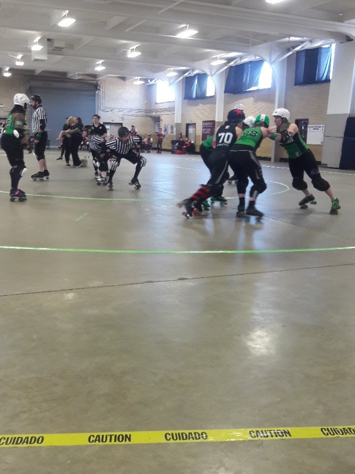 149-61. Two very strong 3 walls working. No lead after 1 min.
Jam 7