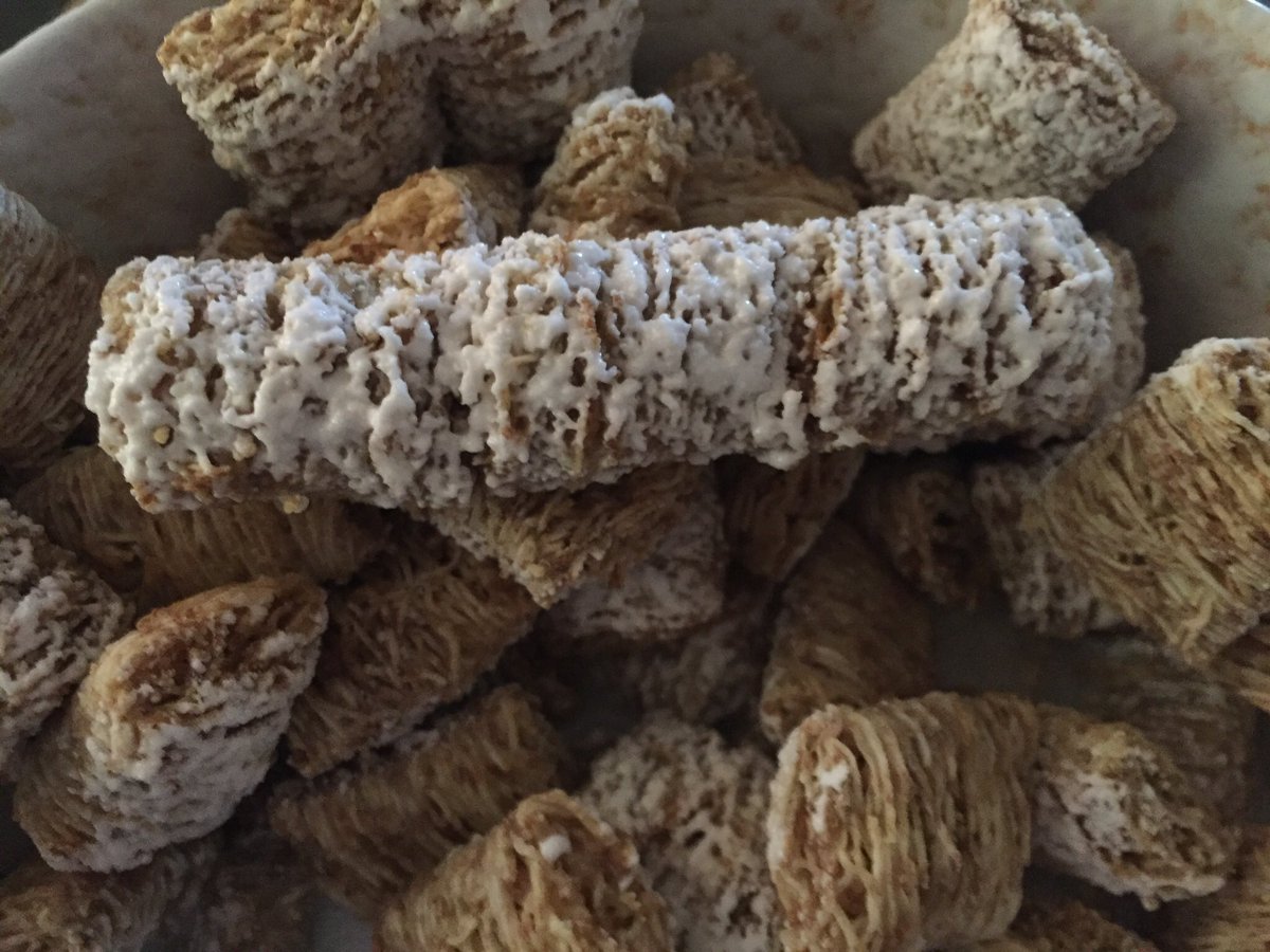 <a href="/MiniWheats/">Frosted Mini-Wheats</a> WAY BETTER than a “wish chip”!! #StayFrosty