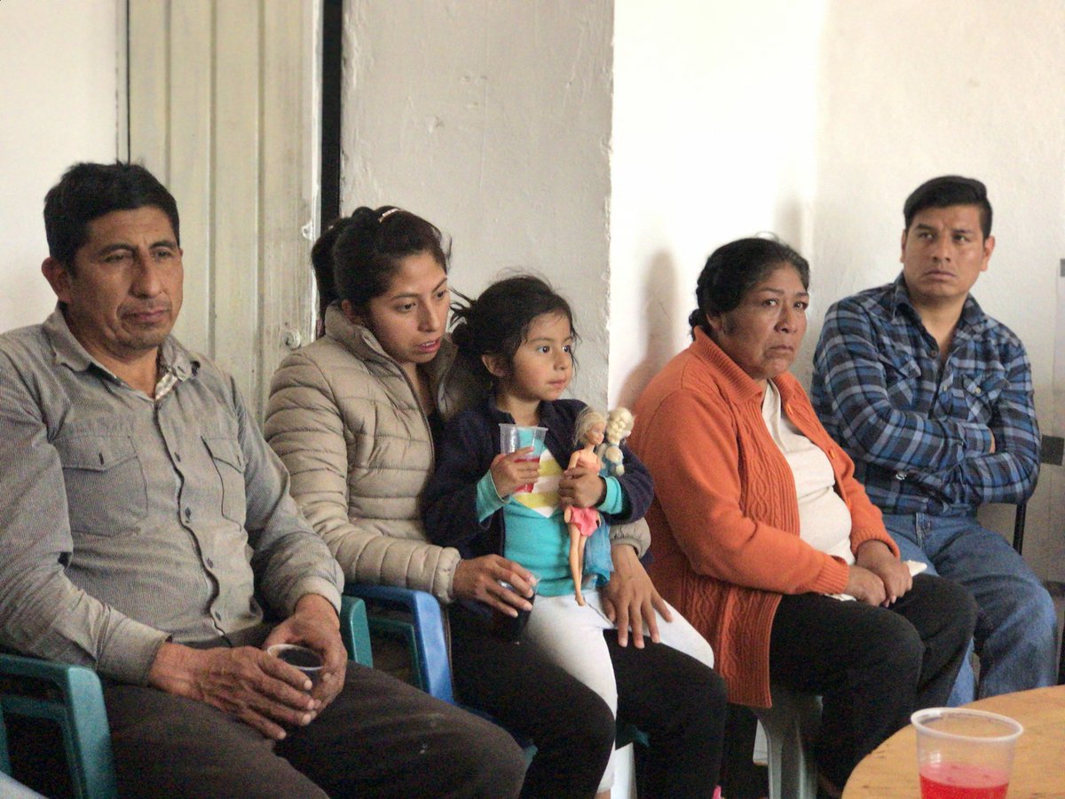 Formando columnas de Esperanza, Los mexiquenses promoveremos y defenderemos el voto para <a href="/lopezobrador_/">Andrés Manuel</a>  sea nuestro próximo presidente. MNE  Santiago Tianguistenco <a href="/RENE_BEJARANO_M/">RENÉ BEJARANO</a>