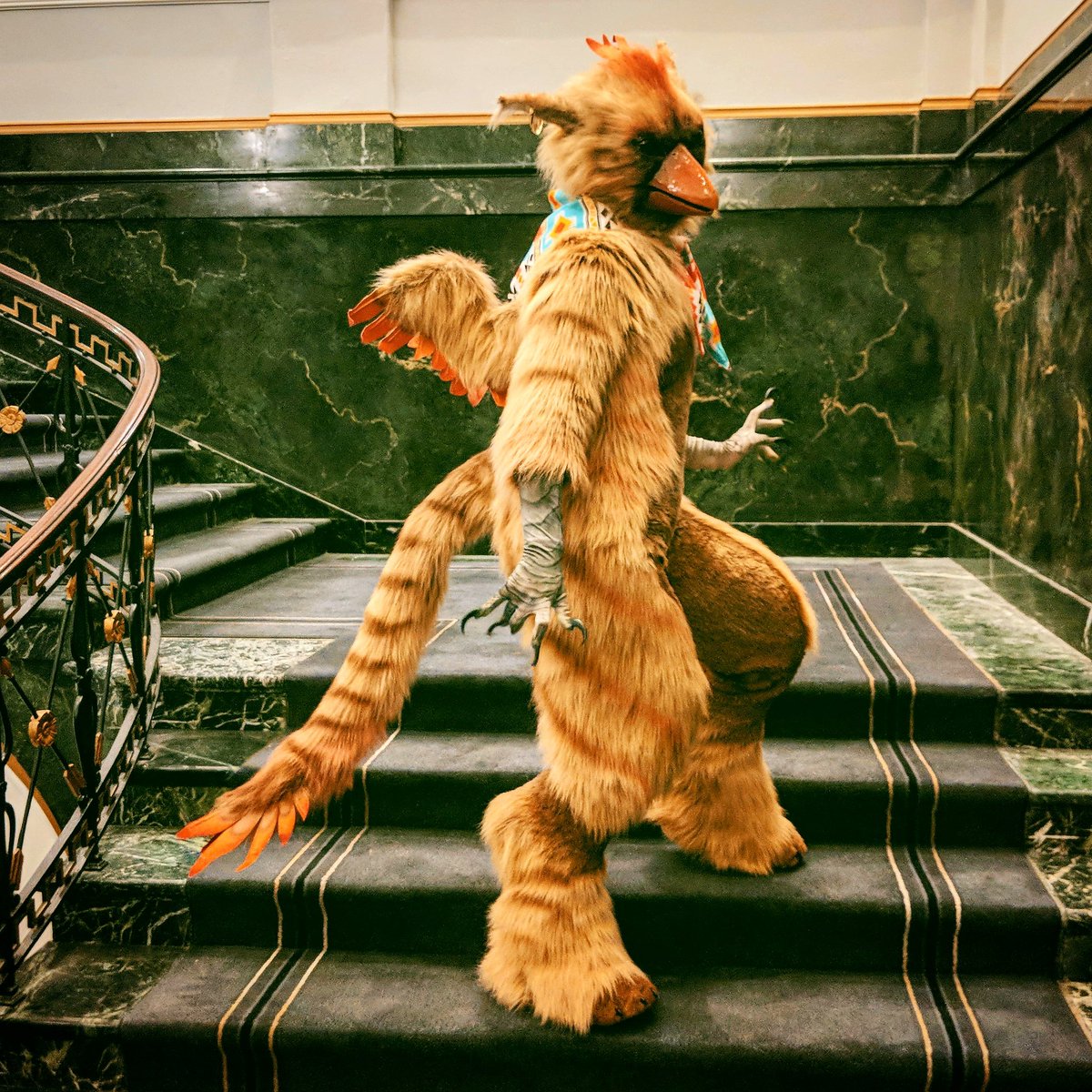 Shimmercatt's tweet image. We were so cute at #ANE2018 but also mysterious thanks to the hotel&apos;s photo ready decor 💅  Thank you to @Anthro_NE for everything!! We will of course return 😍 
Me in Tierney, @ShanziBeast in her fox! #fursuit #clockworkcreature