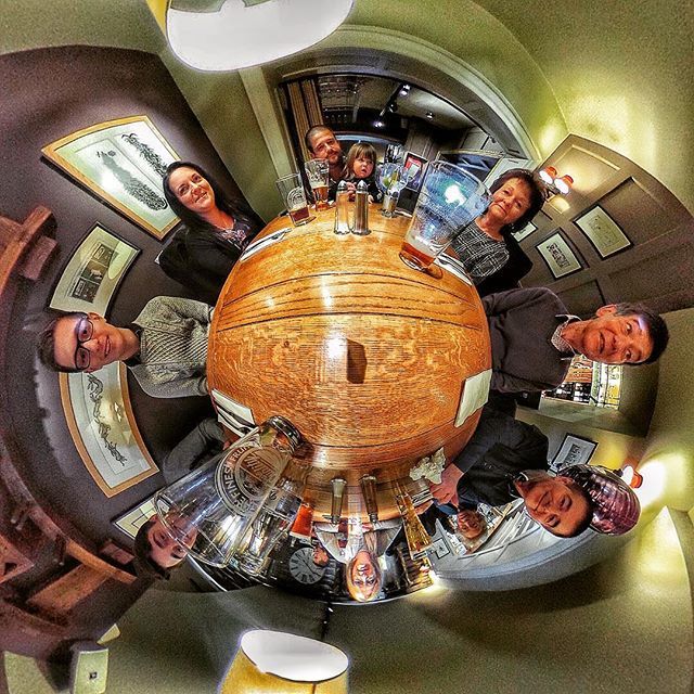 360DegreeView1's tweet photo. Family Dining
.
#hattonarms #warwick #thehattonarms #warwickshire #familytime❤️ #familydining #finefood #goodbeer #lifein360 #tinyplanet #littleplanet #photosphere #360photo #360camera #360view #360panorama #spherical #360selfie #camera360 #360 #planet #photog #theta360offic… https://t.co/8nzeJujefs