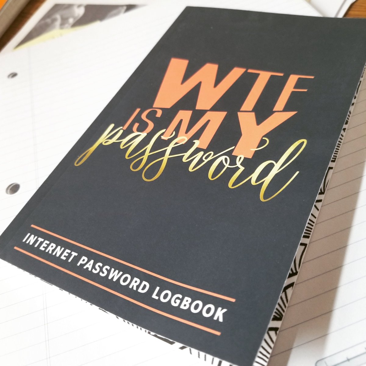 msflyangler's tweet image. Problem solved. #wtfismypassword #logbook #officeproblems