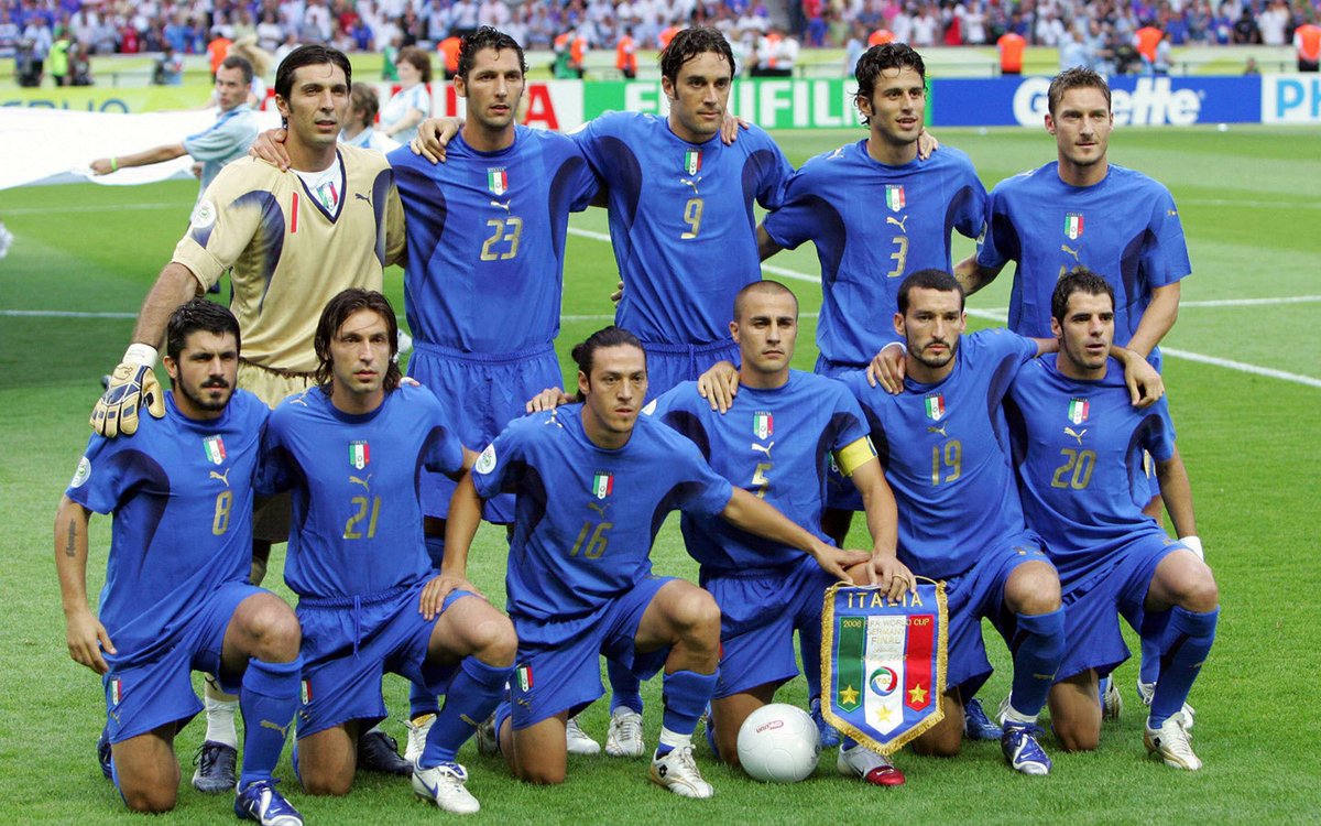 WorldCupFeverES's tweet photo. R68. Once inicia de #Italia 🇮🇹 para la final de la #CopaMundial 🏆 #Alemania2006 versus #Francia 🇫🇷:
#Buffon #Materazzi #LucaToni #FabioGrosso #Totti;
#Gattuso #Pirlo #Camoranesi #Cannavaro #Zambrotta #SimonePerrotta https://t.co/Ppis1qvIqK