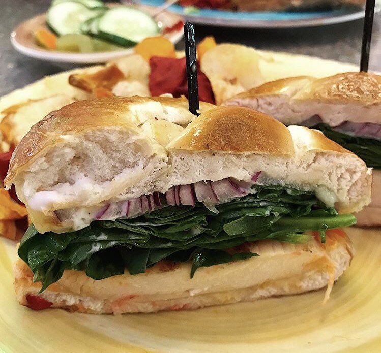 kelleatsworld's tweet photo. @IsaacsOnTheFly is home to some of my favorite sandwiches for as long as I can remember #isaacs #firebird #pretzelroll #sandwich #lancastereats #lancasterpa #discoverlancaster #nomnom #yummy #foodlover #eeeeeats #foodstagram #instafood #먹스타그램 #맛집 https://t.co/GtT1CenqJs