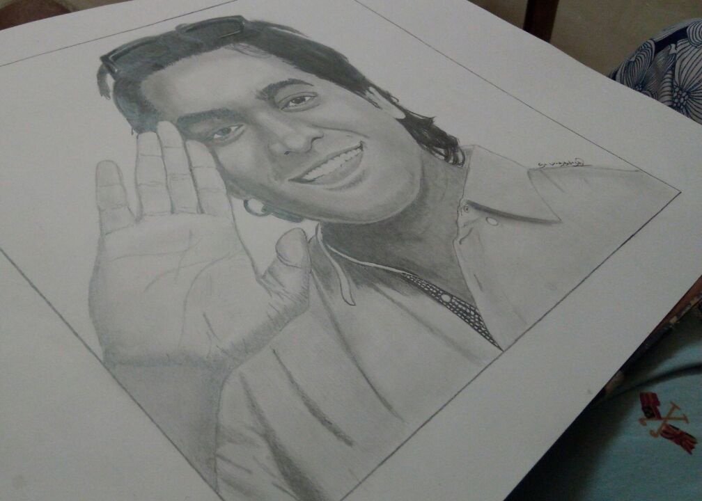 being_kiki's tweet photo. #VJSethupathi ... #hubbyshobby๐ #pencilsketch #portrait https://t.co/1WdqyrVS1m