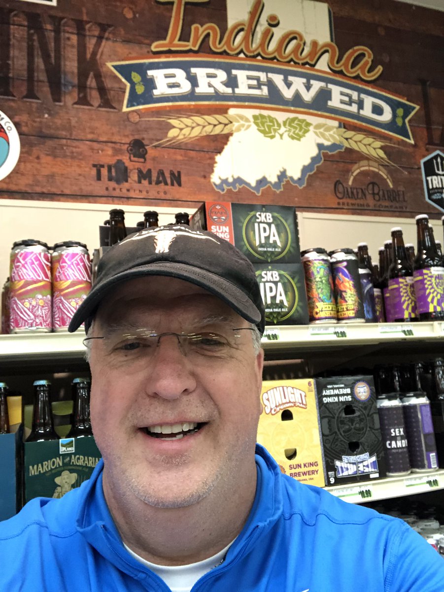 dyer58's tweet photo. First in line to buy beer @BaeslersMarket today. #craftbeer #thanksgovholcomb https://t.co/GWnf5mVSWr