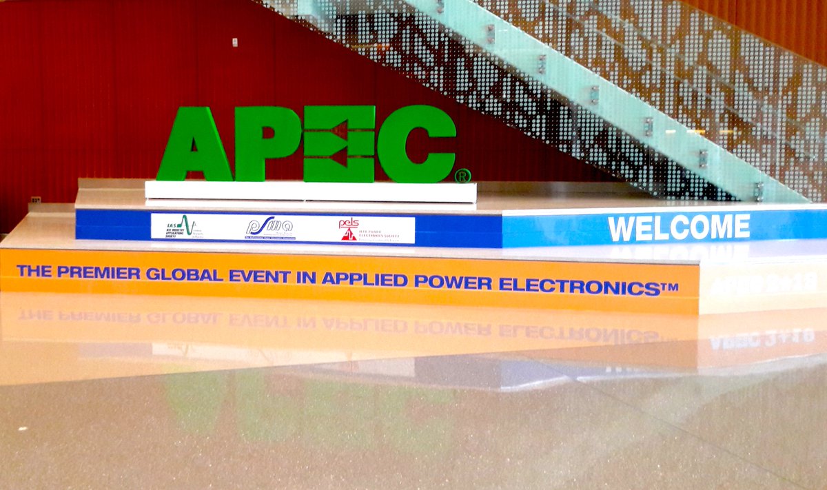 pntpower's tweet photo. We are already at #APEC2018 today. Following the first seminars! (Working on Sundays...) https://t.co/fitUOSV2xf