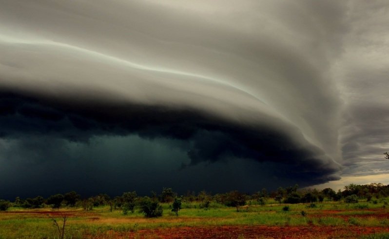 5 Storm (Kawoq / Cauac)
Forward Motion into the Storm of Solutions, Illusions and Delusions