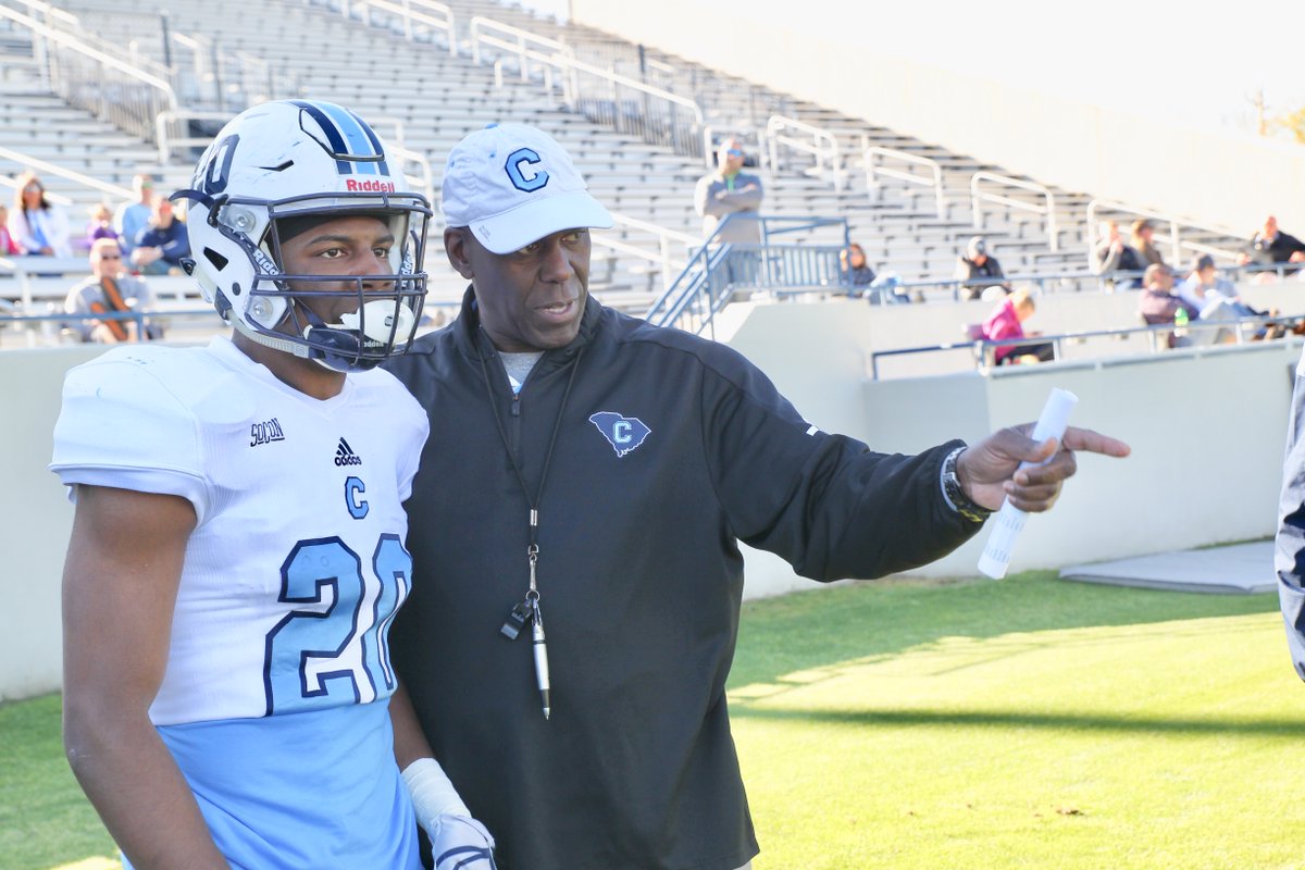 CitadelFootball's tweet photo. Take a look back at yesterday's Blue and White Spring Game! #FireThoseCannons 

📸: https://t.co/UELwkYZLOR https://t.co/cPO6VjPmdo