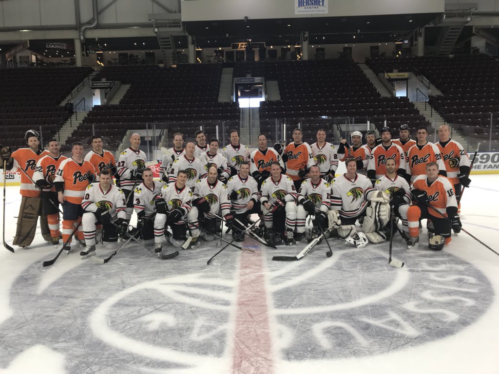 firechieftim's tweet photo. And @MississaugaFES takes the Badge vs Badge game against @PeelPoliceMedia. The real winner is the @theDamdropin. Thanks to all that came to support and to both teams for a great game. Shout out to @MFFA_Benevolent and @Burgie78  for organizing https://t.co/6JEr5DEcG4