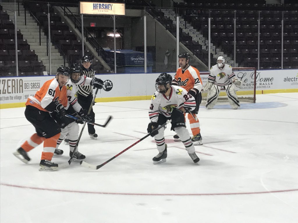 firechieftim's tweet photo. And @MississaugaFES takes the Badge vs Badge game against @PeelPoliceMedia. The real winner is the @theDamdropin. Thanks to all that came to support and to both teams for a great game. Shout out to @MFFA_Benevolent and @Burgie78  for organizing https://t.co/6JEr5DEcG4