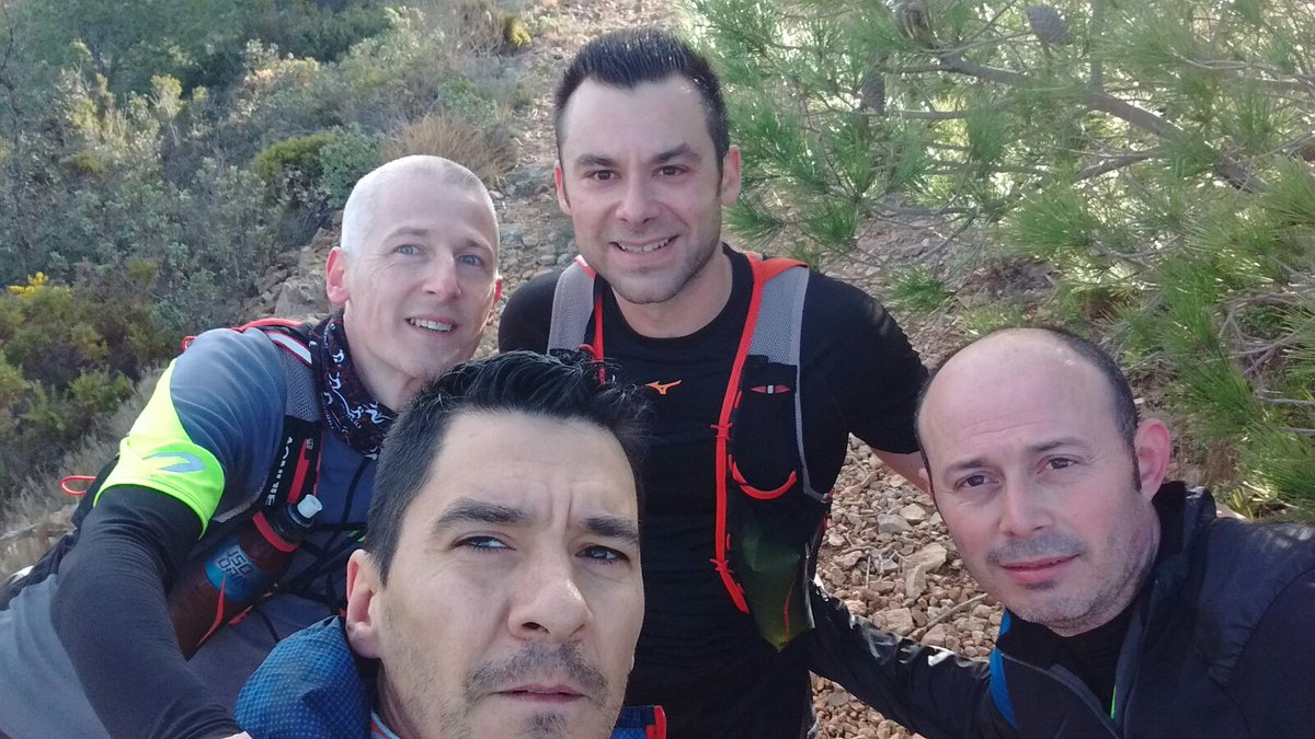 GrillosTrail's tweet photo. Hoy ha sido un gran día. Emilio se reengancha a los entrenes después de su baja por paternidad y tenemos un nuevo grillo, Javi bienvenido! #MountainLovers https://t.co/iZlIUKs68B