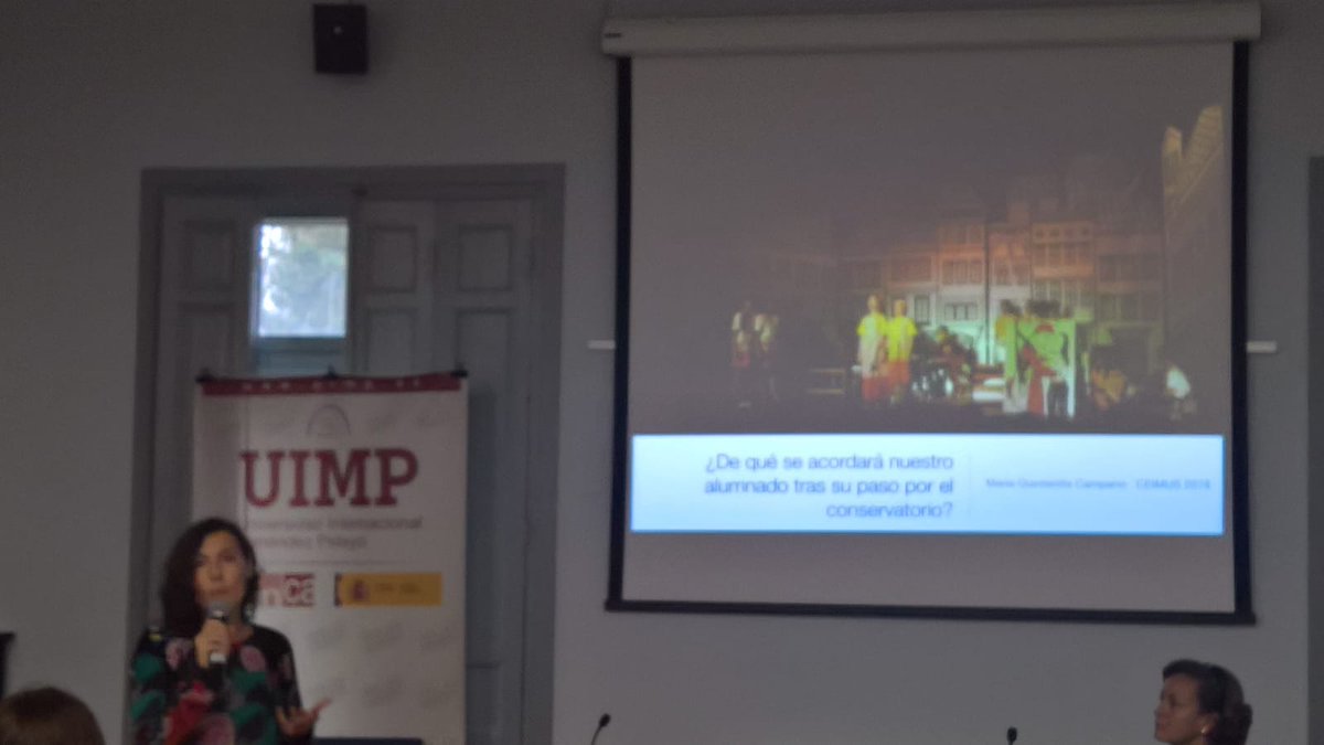 brundibar2015's tweet photo. Brundibár sigue inspirando en #CEIMUSV - Gracias a @MetodologiaIEM por invitarnos a compartir la experiencia https://t.co/1JrmRxkRnf