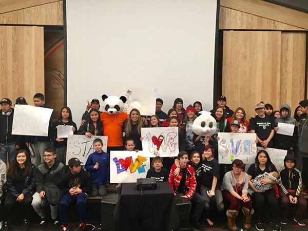 SuzetteAmaya's tweet photo. #TLAOQUIAHT Was Aawwwmazin❣️ WE ARE #ONTOUR @DaniandLizzy @SuzetteAmaya @DjStaniml WORKSHOPS + CONCERT + VIDEO DANCE Book Us Today! #Indigenous #Youth https://t.co/XErLLhl32w https://t.co/t5gZRENz10