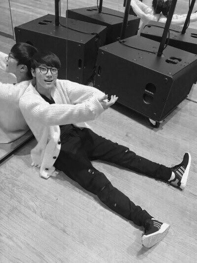 BaseNct's tweet photo. • Ten

@tenchttphn96 https://t.co/SSQBbMTst0