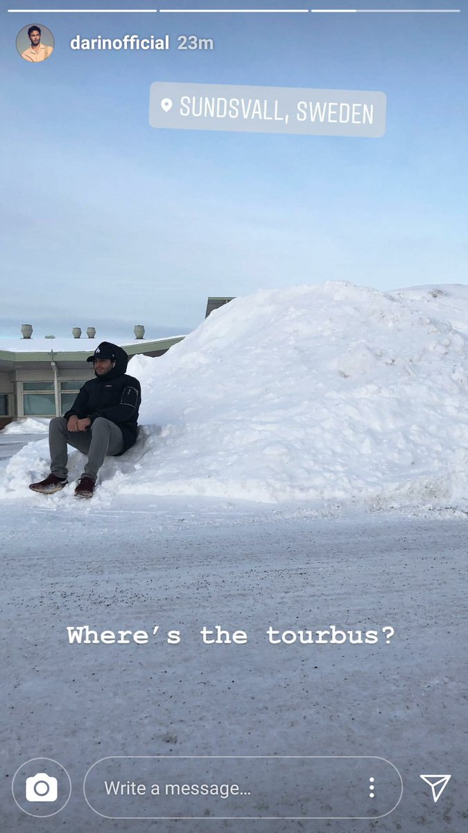 darinsets's tweet photo. #finddarinstourbus2k18 #darinsets @DarinOfficial https://t.co/r6zIf2XiVs