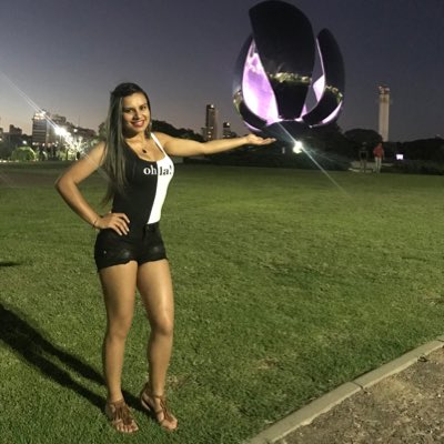 Lpaolitamp's tweet photo. #NuevaFotoDePerfil #Floralis_Genérica #Bs_As https://t.co/ORRn7NPcqb