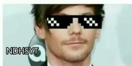 AnaMH1234's tweet photo. Desconocido: ¿No te cansas de votar por Louis?
Yo: No. Me cansare cuando tú te canses de respirar.
#iHeartAwards️ #LouisTomlinson #BestSoloBreakout https://t.co/JA42O03Ofn