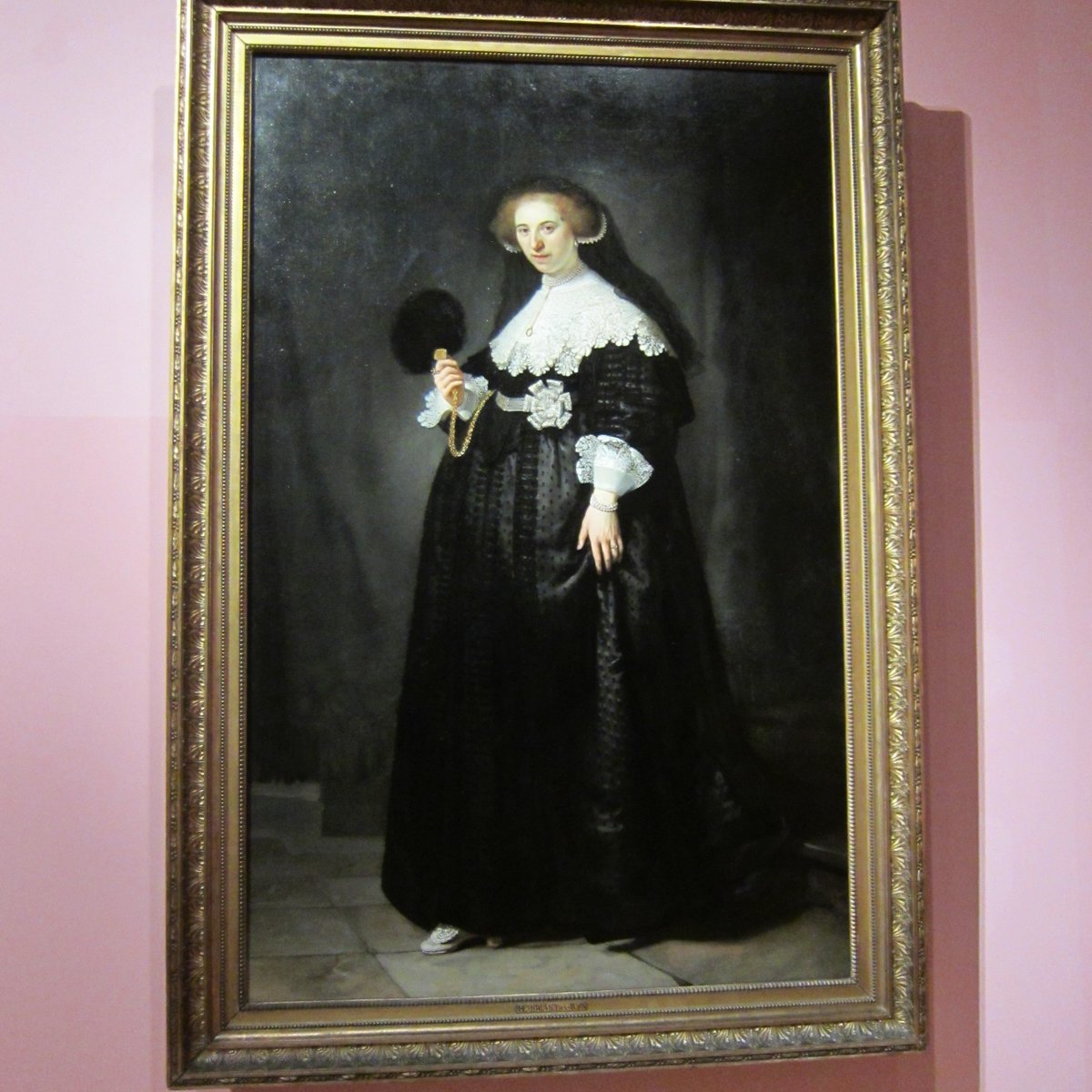 RembrandtsRoom's tweet image. Marten and Oopjen are baaaaaaaaaaaaaaaack! 🙂#HighSociety exhibition #Rijksmuseum.