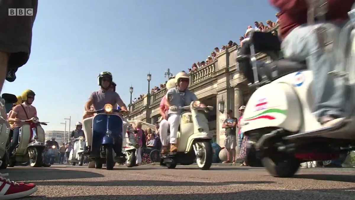 CoastersSC's tweet photo. Great surprise to see a 4 of @CoastersSC on @BBCTwo #SeaCitys #Brighton great video footage from Brighton 2017 #BriggtonModWeekend #AugustBankHoliday so lovely to see the Brighton sunshine 🌞 @Love_Brighton #VoltsBar https://t.co/DX1kfOwo5S