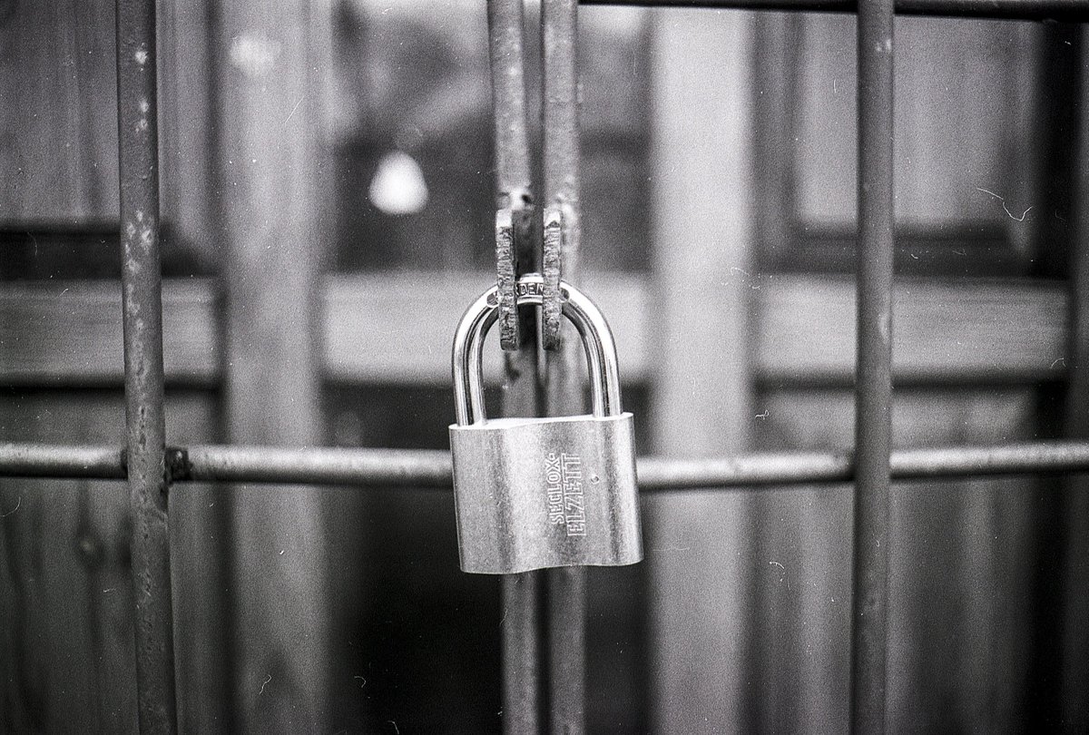 TachoByte's tweet photo. Niet alleen internetbedrijven, maar ook transportondernemers ondervinden gevolgen van de nieuwe Europese #privacywetgeving. https://t.co/JeUsOhuCxJ #GDPR #AVG https://t.co/M9Pf6nOiBZ