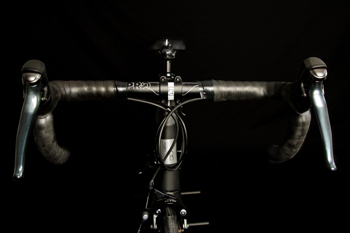 NorthRoadCycles's tweet photo. The NorthRoad Sportif. From £1050 and with a frame that only weighs 1kg! This is a great bike. Have it with carbon wheels and 105 groupset for only £1450! Amazing value. #cycling #triathlon #sportive #bikeporn #buybritish https://t.co/yxZicEAN23