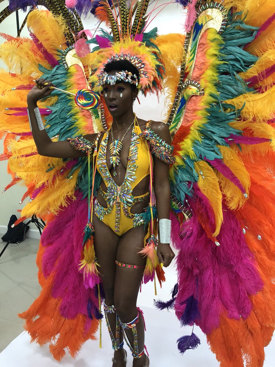 1var_l's tweet photo. BTS FOR ENIGMA BAHAMAS CARNIVAL PHOTOSHOOT 🎥🇧🇸🍭🤩 Bubble Yum Section #bahamascarnival #enigmabah #bahamascarnival2018 https://t.co/WYEguydvuT