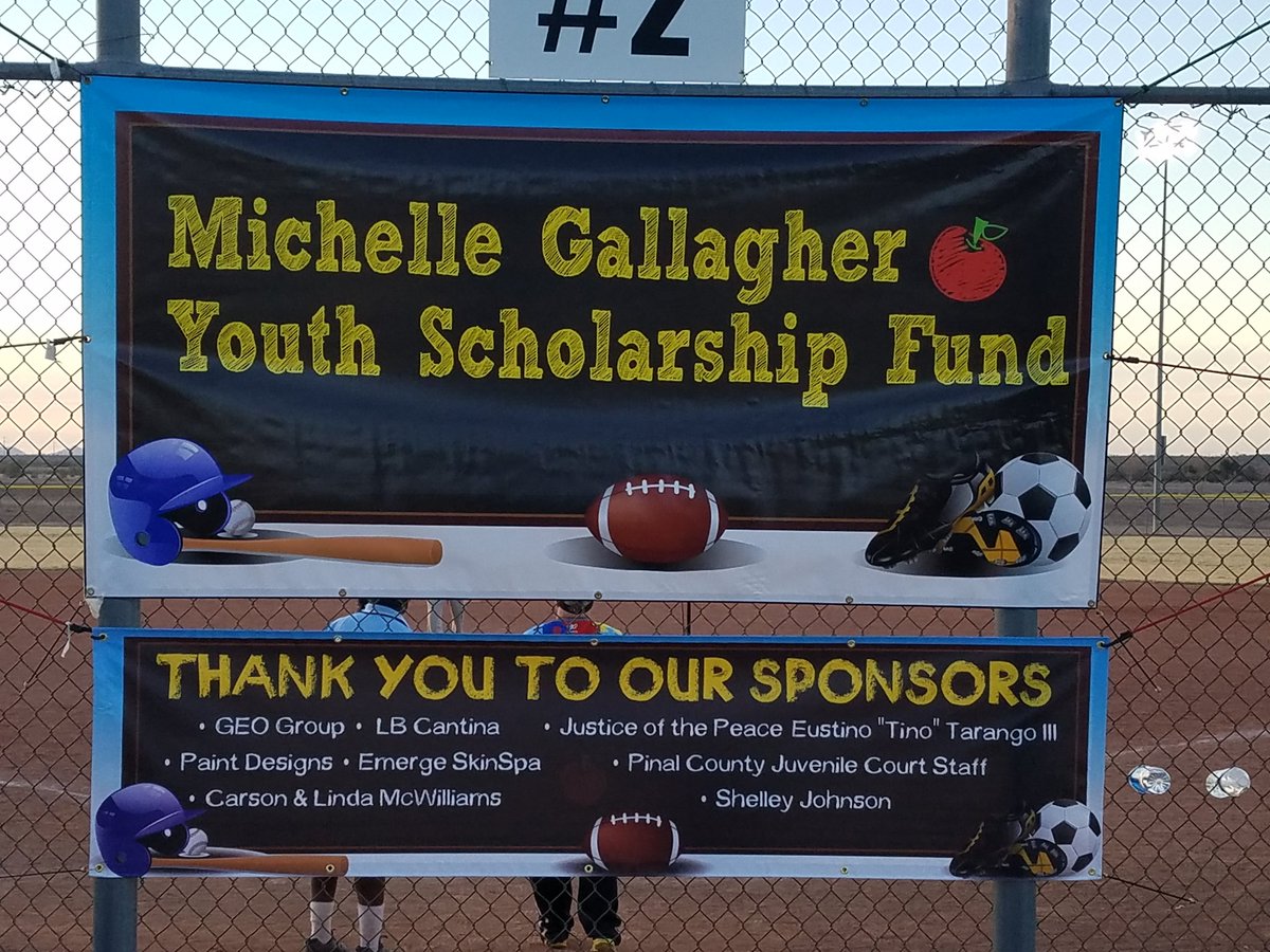 tinotarango3's tweet photo. While at Coolidge Cotton Days, Team Tarango sponsored  softball team spent the day at the Michelle Gallagher softball tournament going undefeated and won the championship! Team Tarango you all = amazing!#teamtarango #Florence #Eloy https://t.co/xGVKBSUPnW