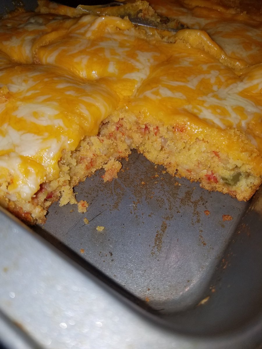 Mr_Shidla's tweet photo. #CrawfishCornbread we throw down in the kitchen down south. https://t.co/KFuIsd7GOK