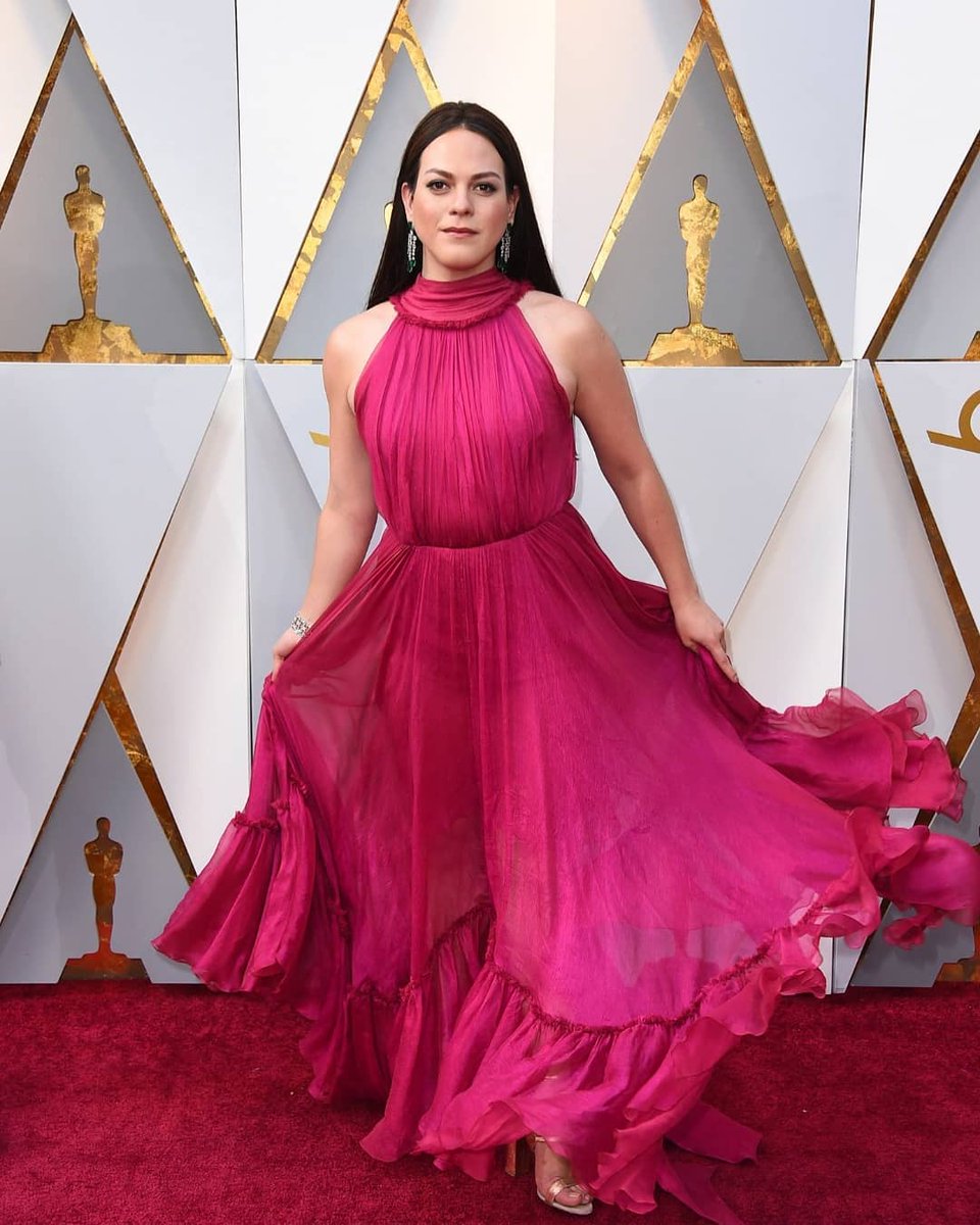 MarcaChile's tweet photo. Daniela Vega es la primera artista chilena en convertirse en presentadora de los premios Oscar. ¡Un gran paso en la carrera de Daniela y definitivamente un hito para el cine chileno! #Oscars90 https://t.co/X6HtgLP9hZ
