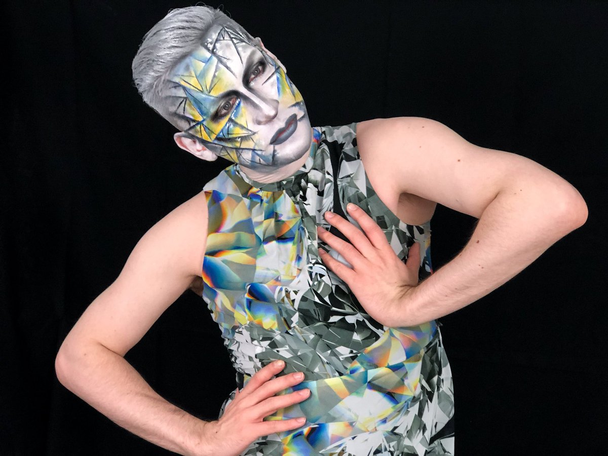 DHARMA_GEDDON's tweet photo. Last nights look for greeting you all as door host for The Legends Ball @GnGRevue @cabaretVScancer at @PoloGlasgow - Love this @MariosSchwab dress #drag #dragqueen #glasgow #mua https://t.co/vmoy2o2rVT