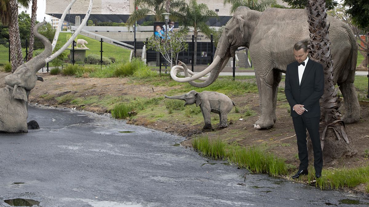 ClickHole's tweet photo. Sad! Leonardo DiCaprio Dropped His Oscar In The La Brea Tar Pits https://t.co/UcJjjKN0PF #ClickClassic https://t.co/6ptCTMjphO