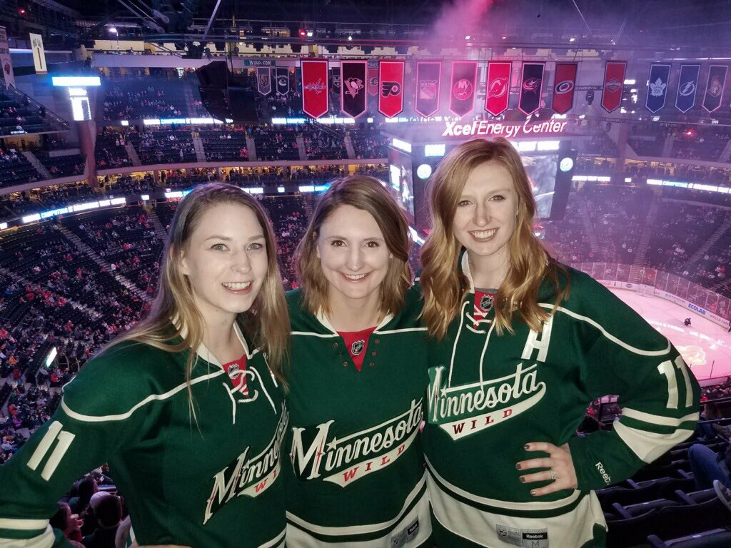 MirandaKing_12's tweet photo. #mnwild https://t.co/gkE20WU9hY