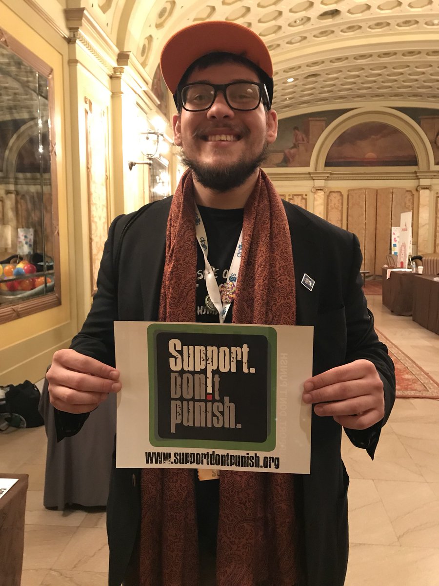 SDPcampaign's tweet photo. Thank you #ssdp2018 conference attendees for stopping by the #supportdontpunish booth in Baltimore to talk about #sdp. We are inspired by your vision for the future and your dedication to drug policy work. https://t.co/yyxuJX8Jbb
