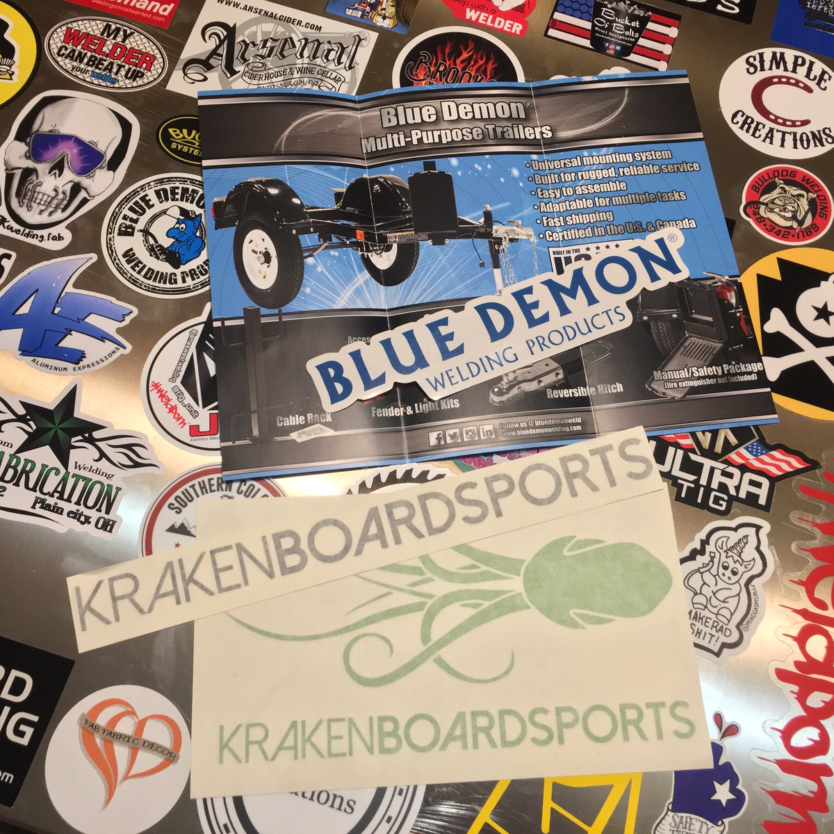 jonnysweld's tweet photo. Double #MailCall from @bluedemonweld and my rad friend @beardbeanieboard - Thanks for the stickers guys. Almost time for a second sticker board. 👊 #support #supportradpeople #bluedemon #bluedemonweld #bluedemonwelding #weld #slaps #bluedemonweldingproducts #kraken #krakenboards https://t.co/qr3uRcesig