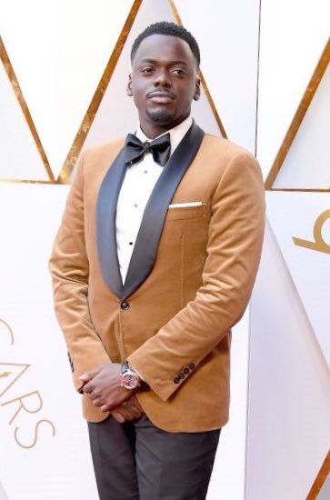 MrBGrant's tweet photo. My vote for best-dressed goes to Daniel Kaluuya (Get Out) and Abbie Cornish (Three Billboards). https://t.co/41wG1jWyP5